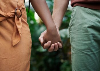 couple hands wedding rings